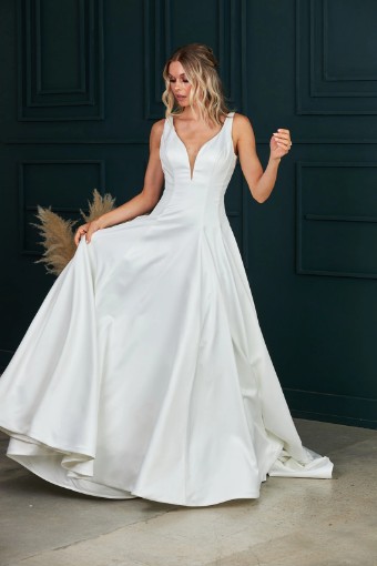 Carrafina Bride Style #4568 #0 thumbnail