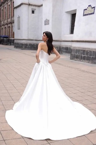 JH Bridal by Jimme Huang Style #BG-501029 #3 thumbnail